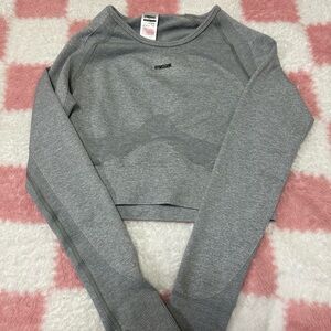 Gymshark Flex Sports Long Sleeve Crop Top- Grey